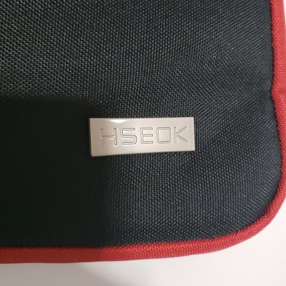 New Hseok Laptop Shoulder Bag in Black/Red‎ - Picture 3 of 12